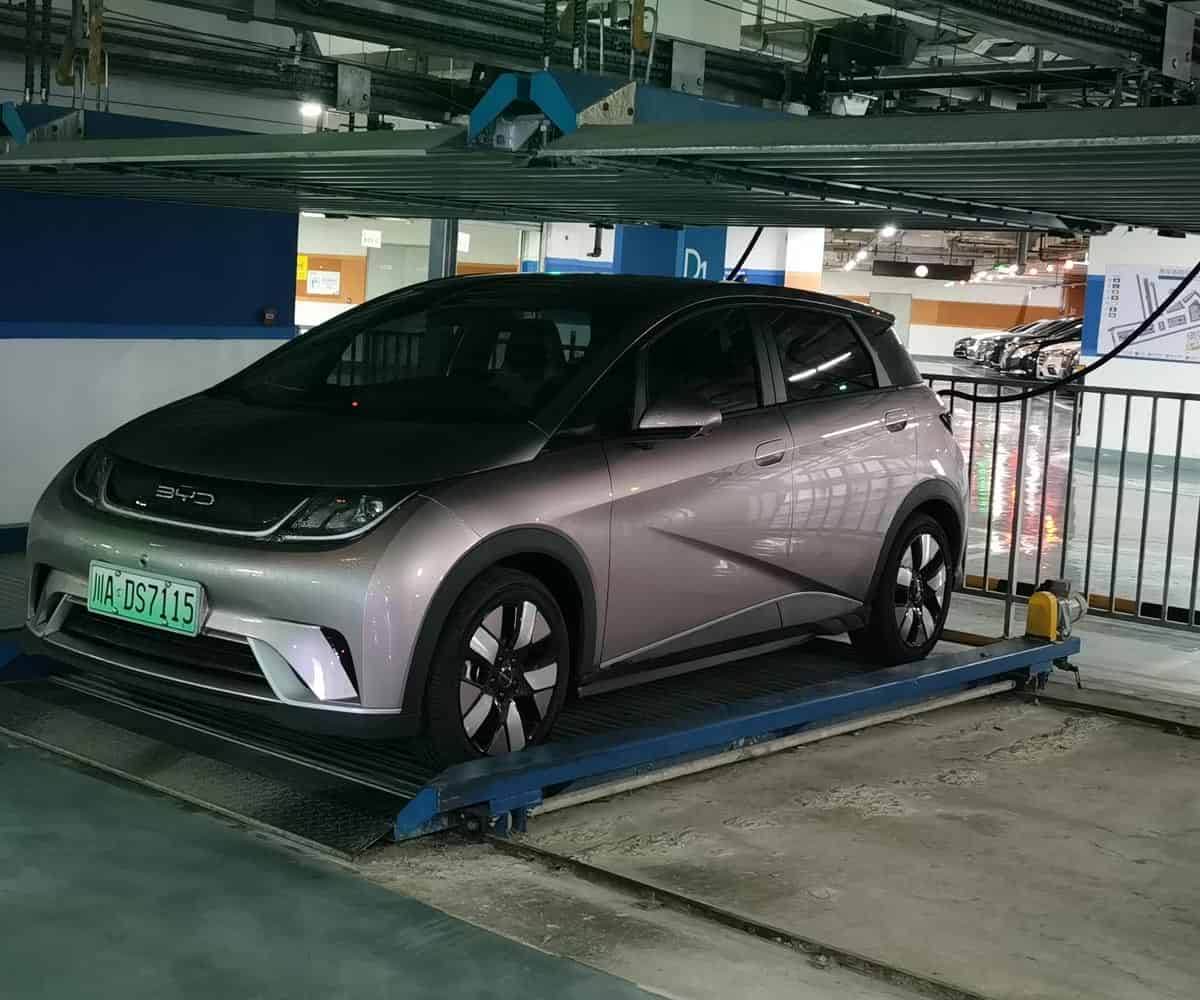 東興兩層升降式機(jī)械停車位二手