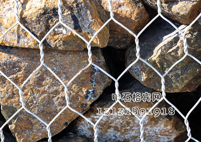 護(hù)岸雷諾護(hù)墊咨詢13131891918 護(hù)岸雷諾護(hù)墊咨詢13131891918